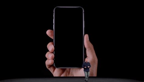 features    iphones  apple forgot  mention   keynote