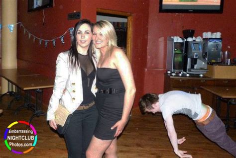 Painfully Awkward Nightclub Photos 50 Pics