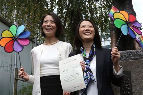 Tokyo Issues Japan’s First Same Sex Marriage Certificate Huffpost