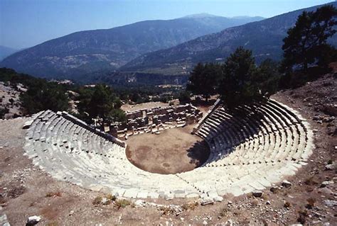 arycanda turkey theatres amphitheatres stadiums odeons ancient greek roman world teatri odeon