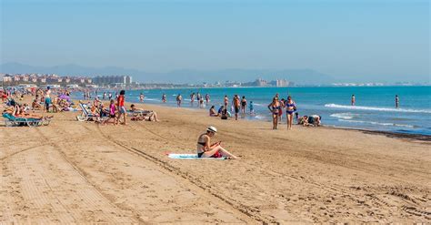 valencias city beaches  guide  las arenas malvarrosa patacona