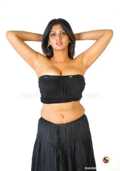 Bhuvaneswari Big Nude Boobs Thighs Cleavage Tits Nipple