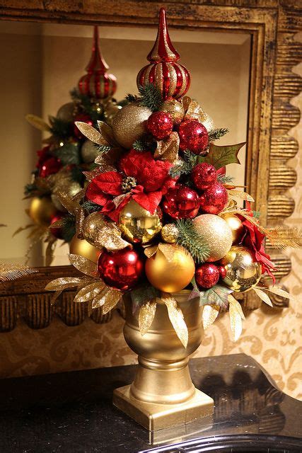 amazing red  gold christmas decor ideas digsdigs