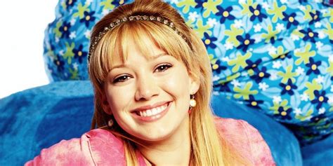 here s what the lizzie mcguire cast looks like now in 2019