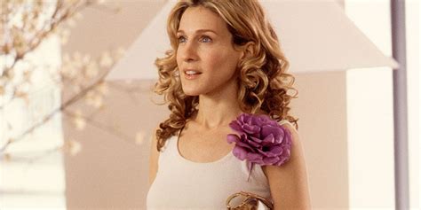 how to dress like carrie bradshaw what carrie bradshaw would wear in 2018
