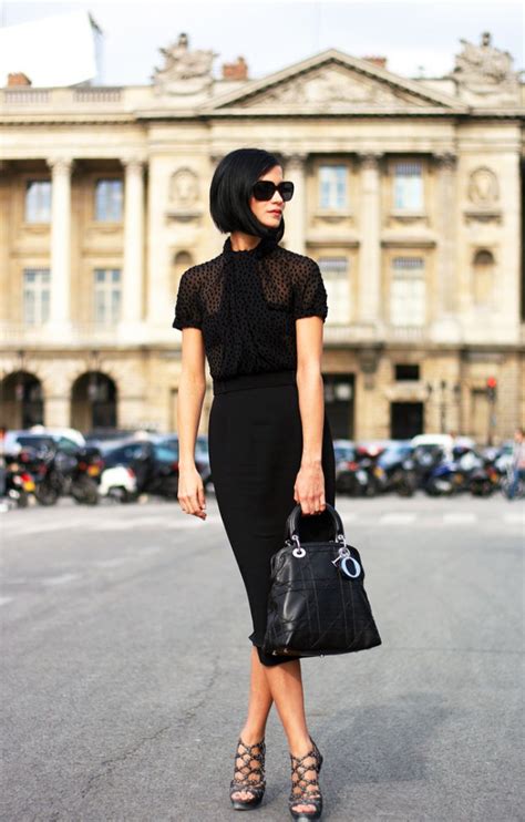 22 of the most amazing short black dresses for dramatic