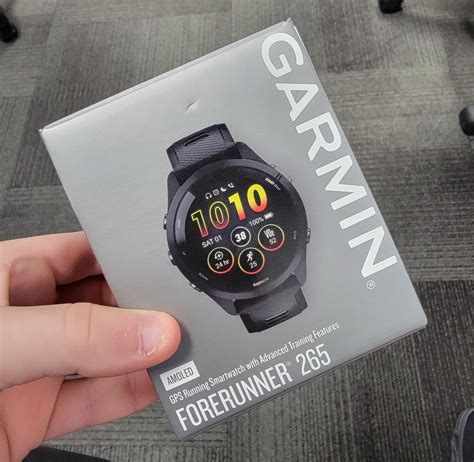 garmin forerunner   forerunner  details leak  full spec