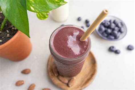 healthy nut smoothie immune boosting smoothie recipe