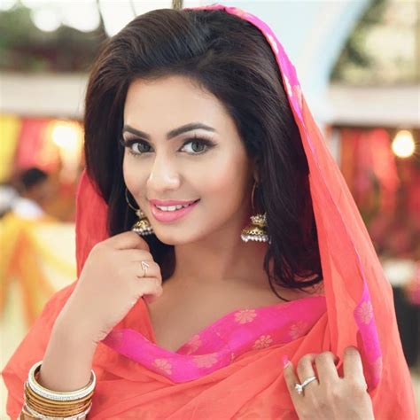 nusrat faria wiki biography dob age height weight affairs net worth   famous