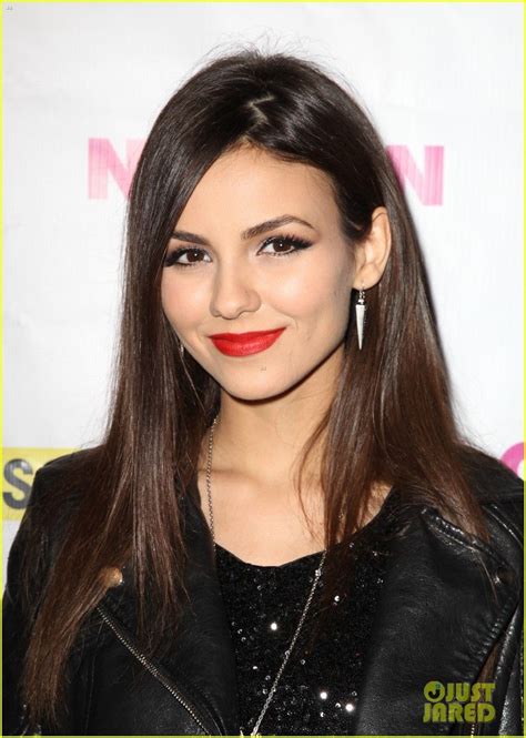 victoria justice joins joe jonas at nylons music issue party 24 victoria justice makeup