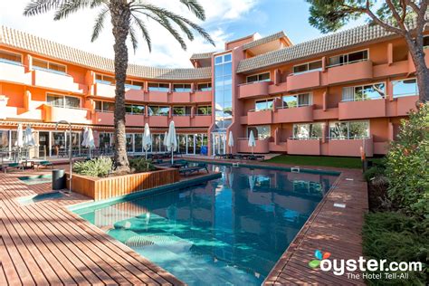 vilamoura garden hotel review    expect   stay