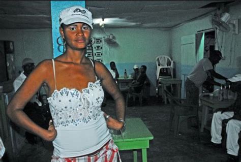 Real Life Dominican Republic Street Prostitutes 33 Pics