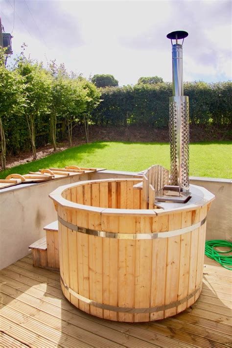 A Swedish Wood Fired Hot Tub Is The Perfect Way To Unwind Hot Tub