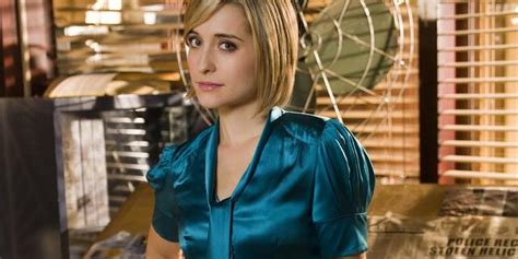 smallville star allison mack arrested for her role in abusive sex cult nxivm