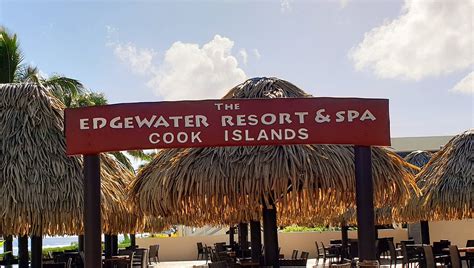 edgewater resort spa cook islands accommodation beachfront