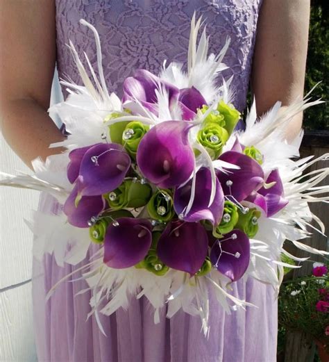 17 piece real touch lavender calla lily white feather
