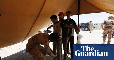 Iraq Crisis Volunteers Sign Up To Fight Isis – In Pictures World
