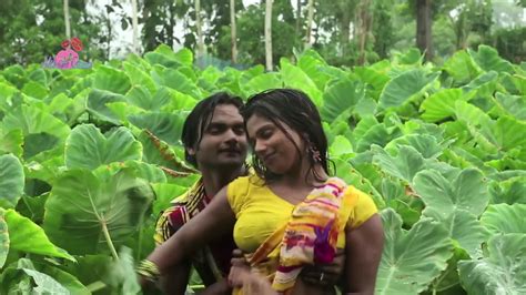 indian hot actress bhojpuri actress hot wet navel kissing