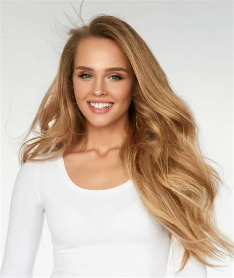 23 best caramel blonde hair color ideas for 2023 hairstylecamp