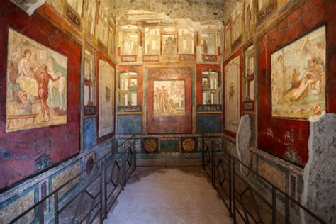 ancient pompeii home filled  egotis frescoes   restored   decades  work