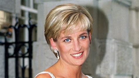 The Origin Story Of Princess Diana’s Iconic Short Haircut
