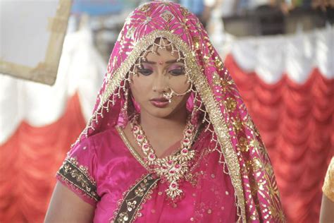 Rani Chatterjee Hd Wallpapers Photos Images Photo