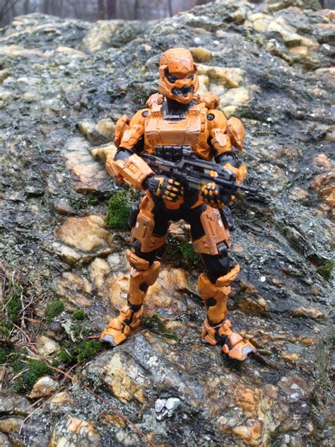 halo  spartan soldier orange series  extended figure review halo