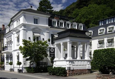 boutique hotel heidelberg suites germany bookingcom white exterior houses black  white