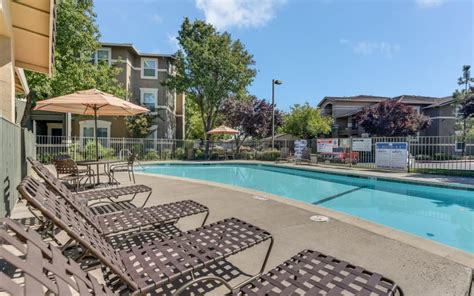 amenities  natomas park apartments include air conditioning