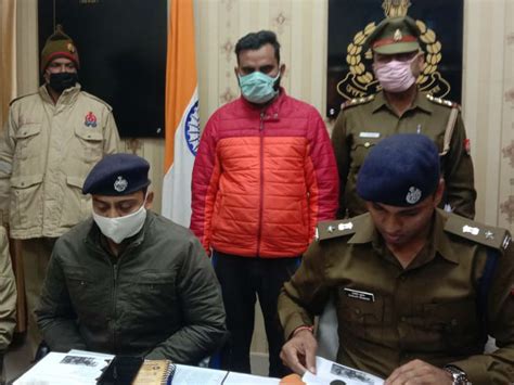 sex racket busted in up lucknow police arrested hotel