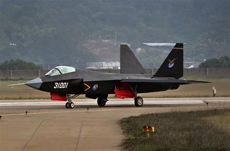 reports chinas newest fighter aircraft     flight