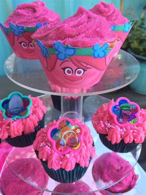 trolls princess poppy birthday cupcakes birthday cupcakes
