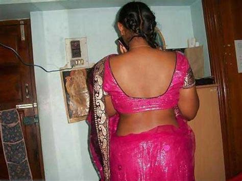 ladki back side s sex de rahi he antarvasna indian sex photos