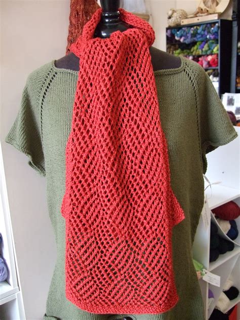 reversible knit scarf pattern  funky stitch