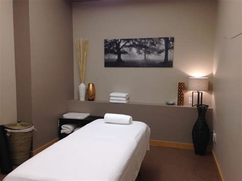 luna massage wellness  reviews massage therapy    ave