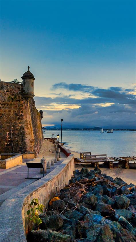 el morro paseo de la princesa  san juan gate puerto rico windows  spotlight images