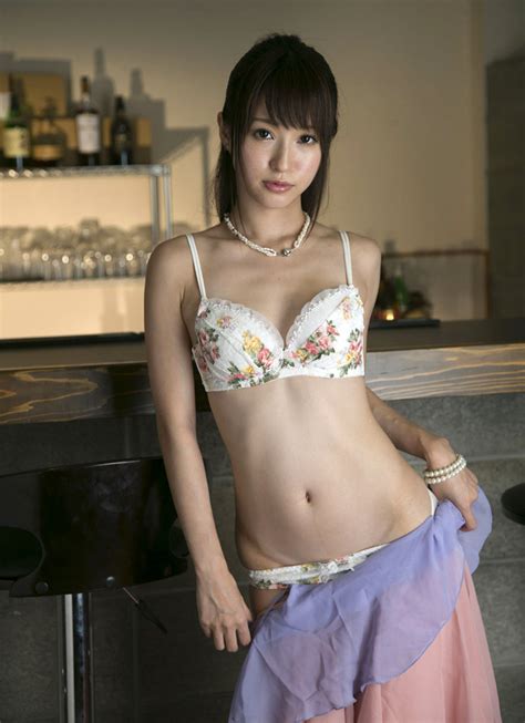 Asiauncensored Japan Sex Moe Amatsuka 天使もえ Pics 25