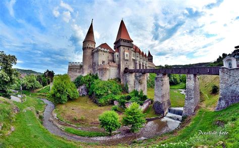 castelul corvinilor unul dintre cele mai frumoase castele din europa ziarul primariei hunedoara