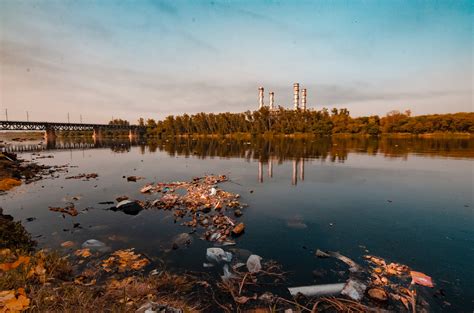 billion gallons  raw sewage  dumped  canadian water blue links