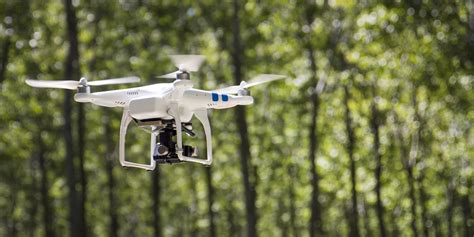 drone improve  commercial inspection insurance risk services