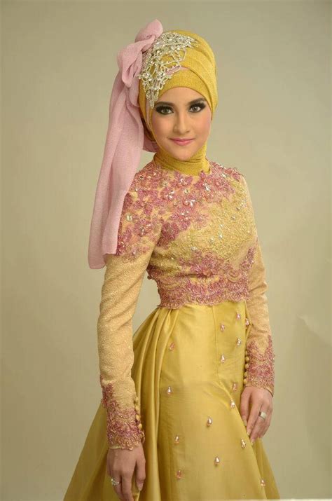 Model Kebaya Hijab Modern Kuning Inspirasi Model Kebaya
