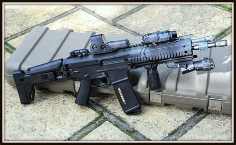 bushmaster acr rifle  extras guns pinterest