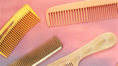 praise   comb   classic hair tool   vogue