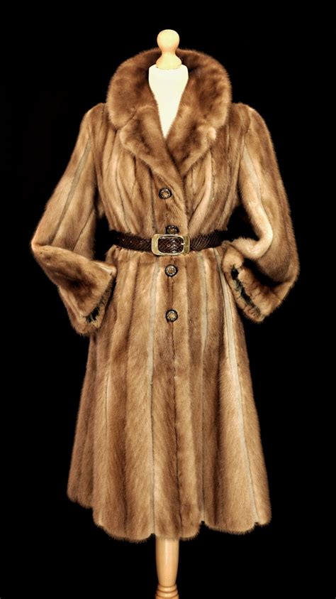 vintage long mink pastellight brown real fur coat   belt  pretty buttons real fur