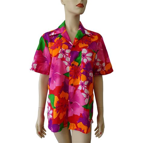 womens hawaiian shirt vintage 1970s bright colorful floral polynesian