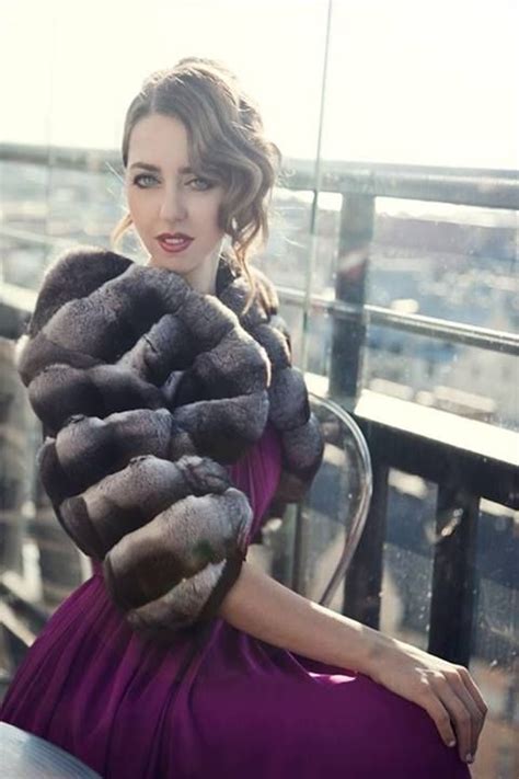 looking beautiful as always sam chinchilla fur fur coats women fur