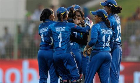 sex bribe scandal hits sri lankan national women s cricket team daily