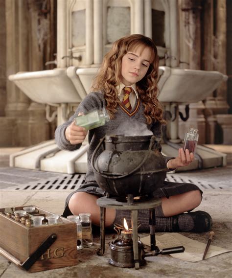 Emma Watson Playing Hermione Again Harry Potter