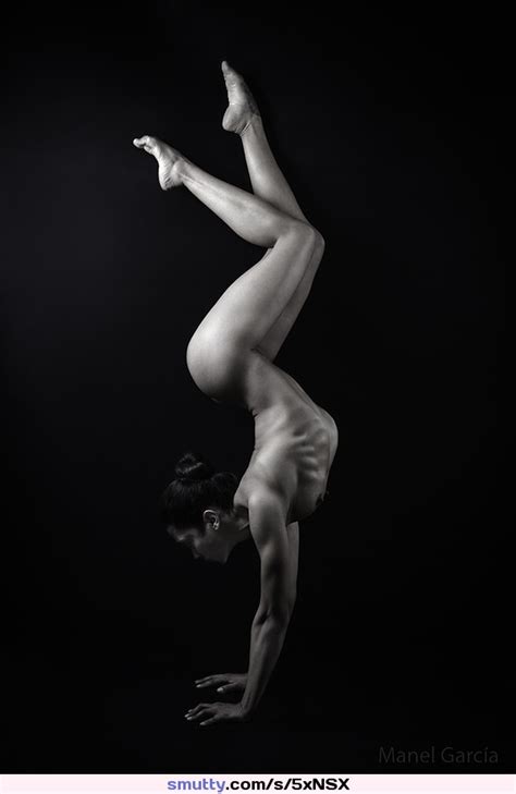 gymnast acrbat acrobatic flatstomach ass nipples boobs