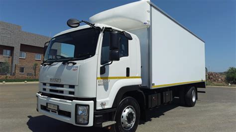 isuzu ftr  box trucks trucks  sale  gauteng  truck trailer